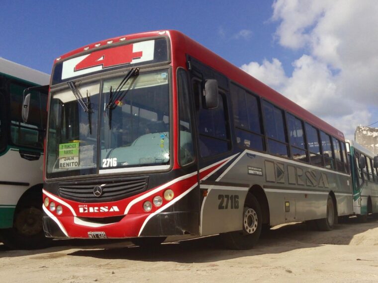 Ratifican los recorridos vigentes y avanzan en mejoras operativas para el transporte metropolitano