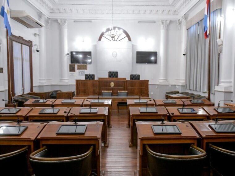 Senadores retoman el análisis del proyecto que pone fin a jubilaciones de privilegio en Entre Ríos
