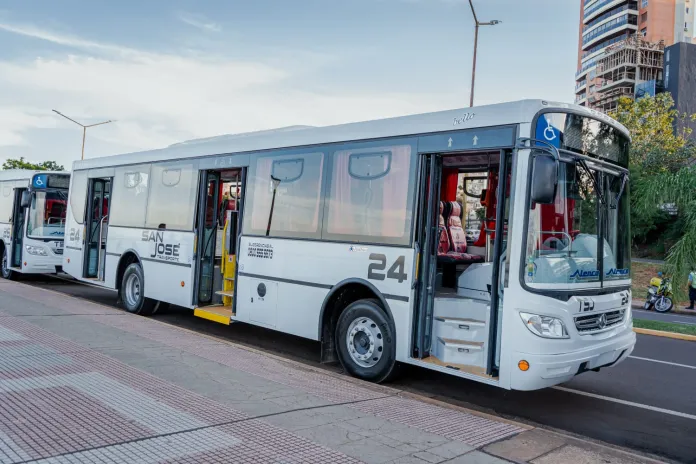 Paraná: empresa de colectivos incorporará 120 trabajadores