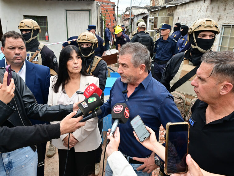 Demolieron un búnker de drogas en el Barrio Lomas del Mirador II de Paraná