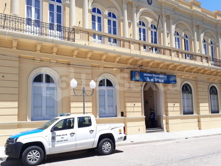 Un adolescente de 13 años fue sorprendido con un arma casera en una escuela de La Paz
