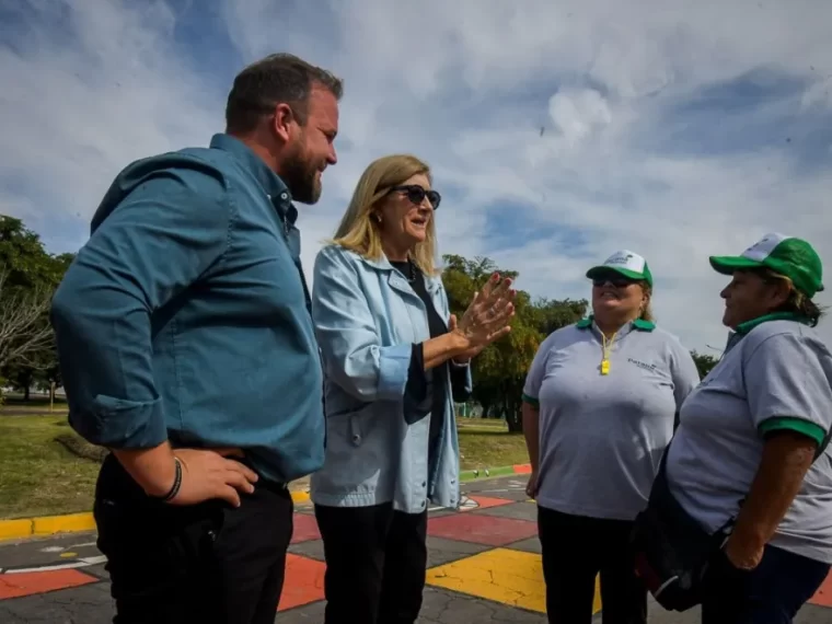 Disponen una guardia municipal para resguardo de la nueva Plaza Borges en Paraná