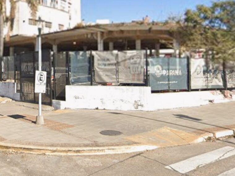 Un hombre resultó herido en las Cinco Esquinas donde se realiza una demolición