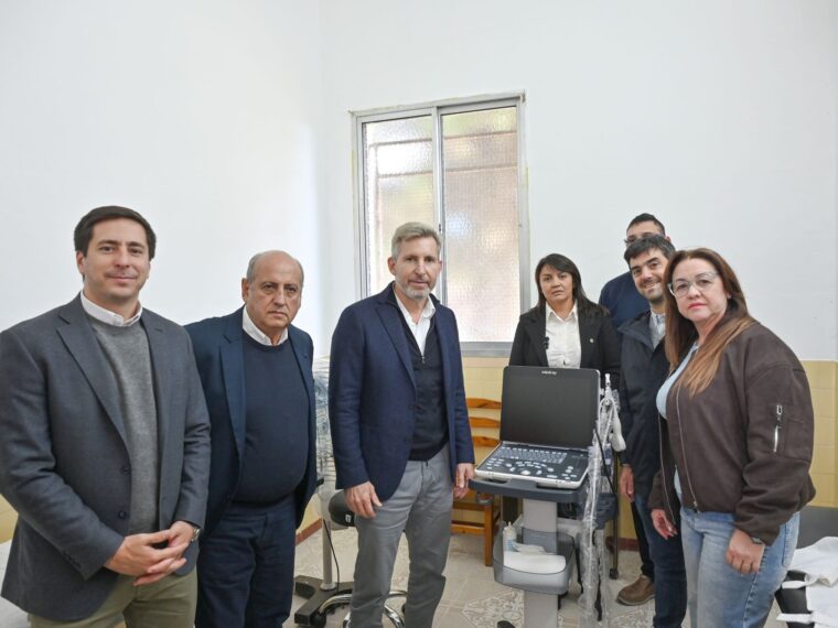 El gobernador supervisó mejoras en el sistema de salud de Santa Elena