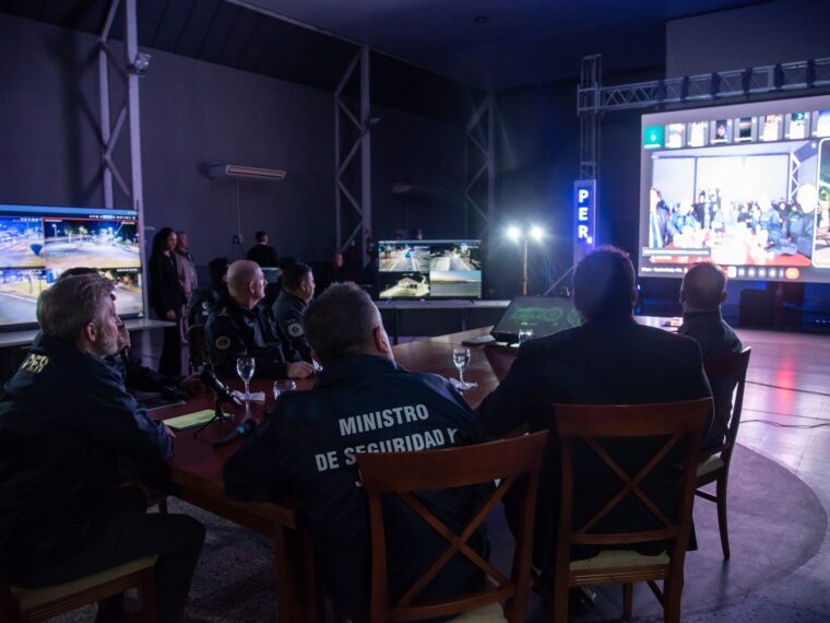 La provincia puso en marcha un operativo de seguridad con monitoreo en tiempo real