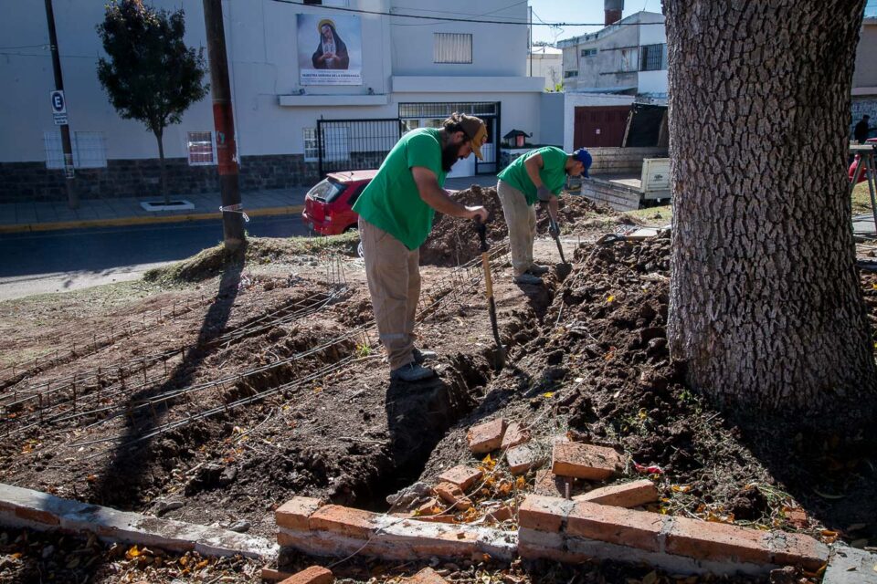 La Municipalidad recupera la Plaza Primera Junta