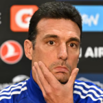 A horas del debut, Scaloni define la formación