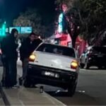 Conductor ebrio, se montó al cantero central de Avenida Ramírez