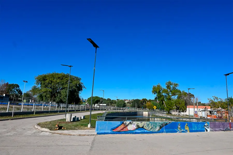 Avanzan las obras complementarias al saneamiento de arroyo Las Viejas en Paraná