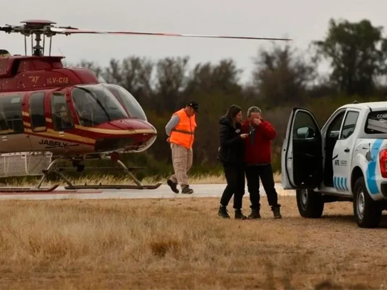 Recuperaron la caja negra del helicóptero que cayó en San Juan Recuperaron la caja negra del helicóptero que cayó en San Juan
