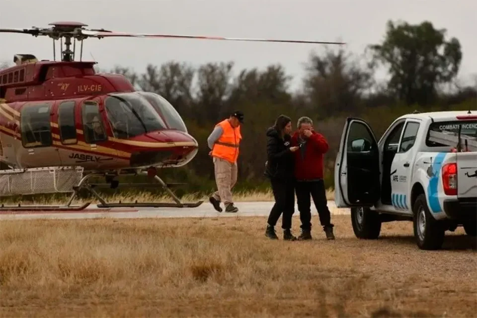 Recuperaron la caja negra del helicóptero que cayó en San Juan