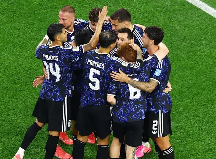 La Selección argentina se enfrenta a Inglaterra por un lugar en la final del Mundial 2026. La Selección argentina se enfrenta a Inglaterra por un lugar en la final del Mundial 2026.