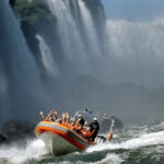 Tragedia en las Cataratas del Iguazú: un turista neerlandés murió al volcar una lancha