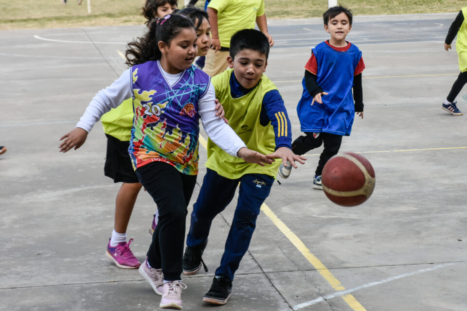 Retornan las Escuelas Municipales de Deportes
