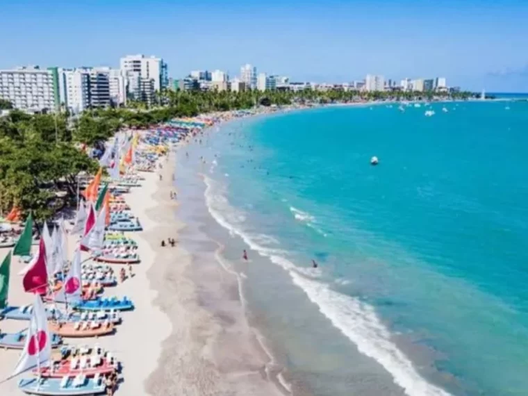 Autorizaron nuevos vuelos entre Argentina y Brasil para la temporada de verano Autorizaron nuevos vuelos entre Argentina y Brasil para la temporada de verano
