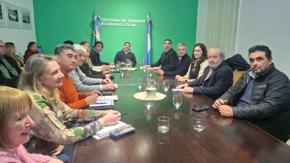 Paritarias: Docentes rechazaron la nueva oferta del gobierno