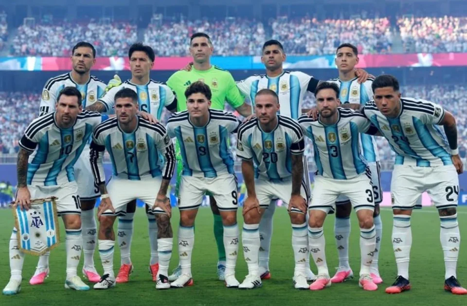 Parte de la Selección Argentina volverá al país esta tarde