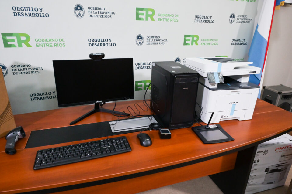 Entre Ríos incorporó equipamientos tecnológicos para la emisión del nuevo DNI