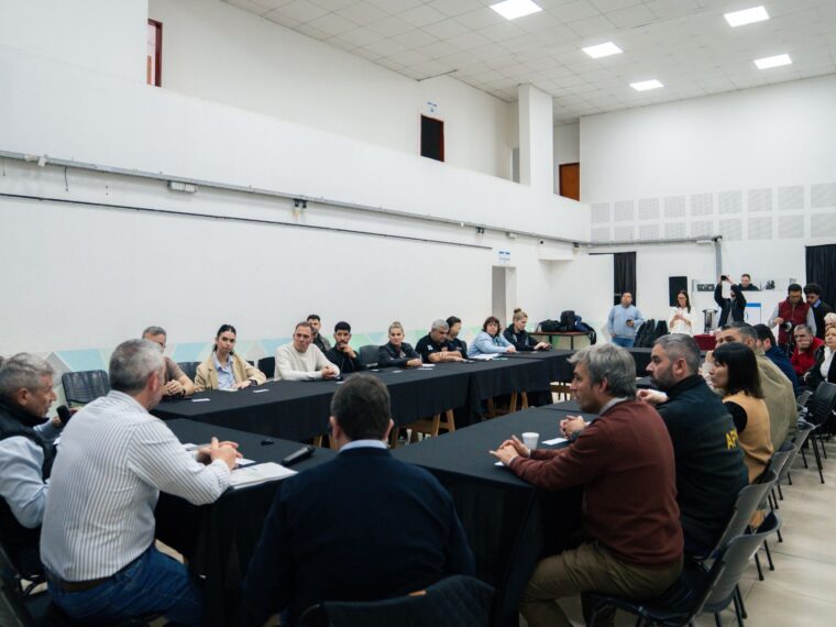 Entre Ríos se anticipa a la temporada y coordina una estrategia turística para la costa del río Uruguay Entre Ríos se anticipa a la temporada y coordina una estrategia turística para la costa del río Uruguay