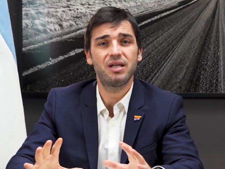 Polémica en Chubut: la Justicia ordenó comprar carne roja para los presos y el gobernador rechazó la medida Polémica en Chubut: la Justicia ordenó comprar carne roja para los presos y el gobernador rechazó la medida