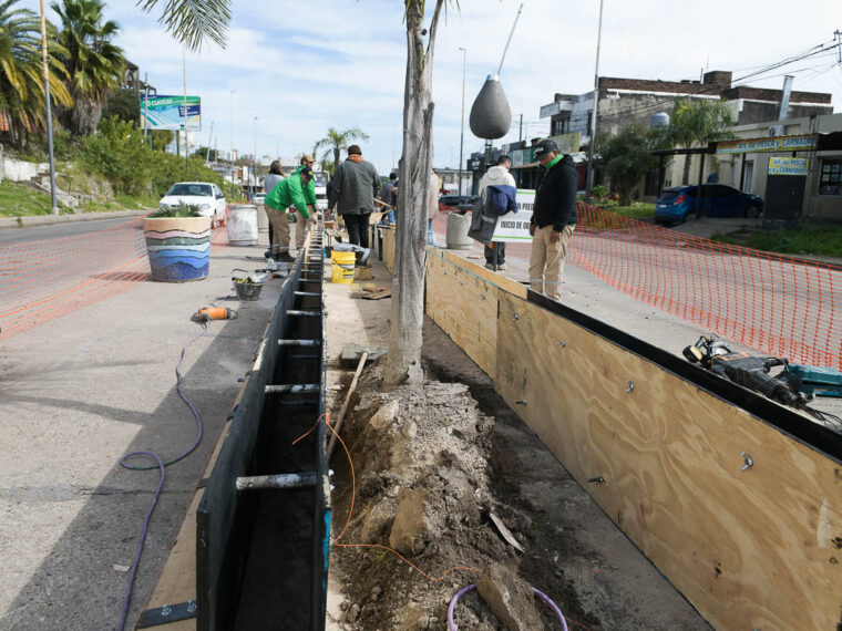 Puesta en valor del acceso de calle Antonio Crespo Puesta en valor del acceso de calle Antonio Crespo
