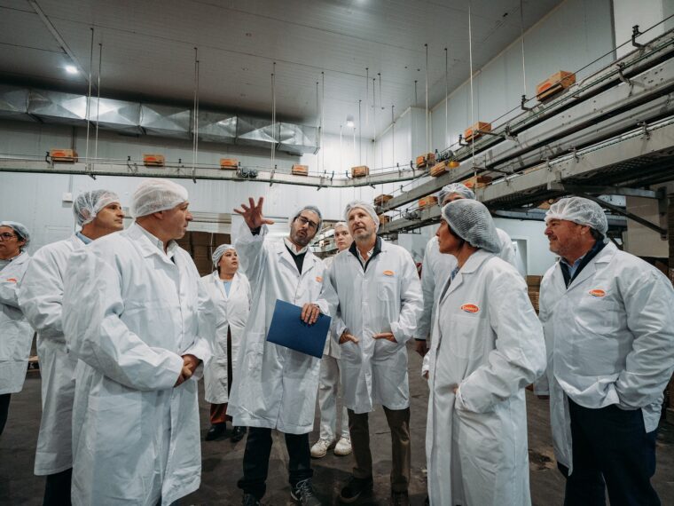 Con inversiones que superan los 2.900 millones de pesos, dos empresas más adhieren al RINI en General Galarza Con inversiones que superan los 2.900 millones de pesos, dos empresas más adhieren al RINI en General Galarza