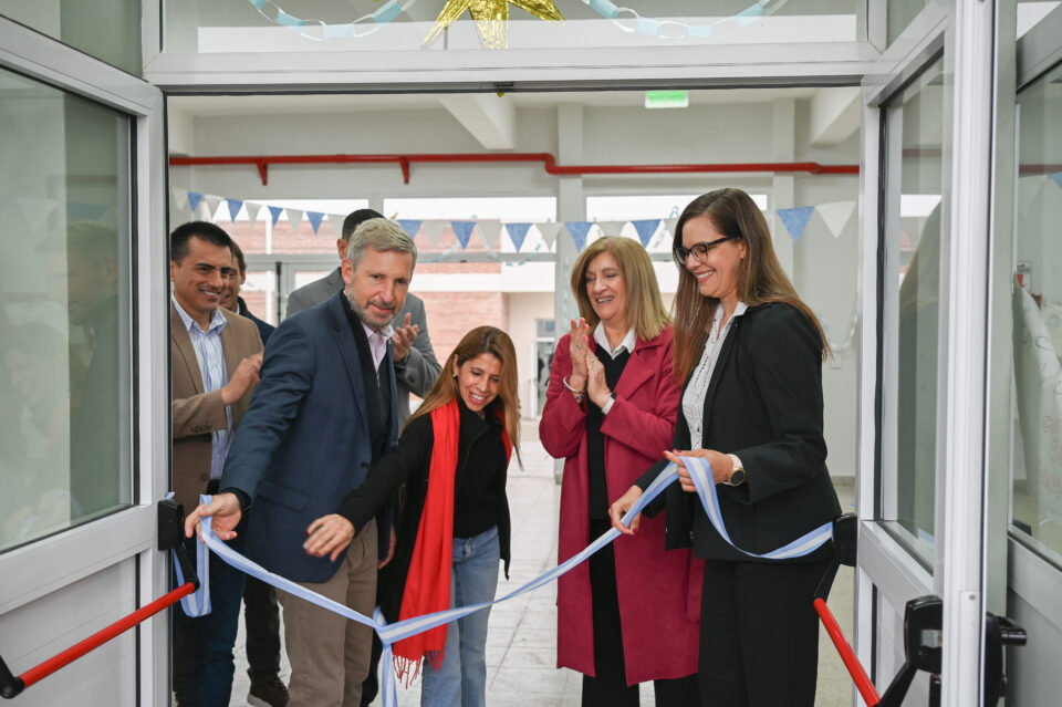 Frigerio y Romero inauguraron el edificio de la Escuela «Del Bicentenario» en Paraná