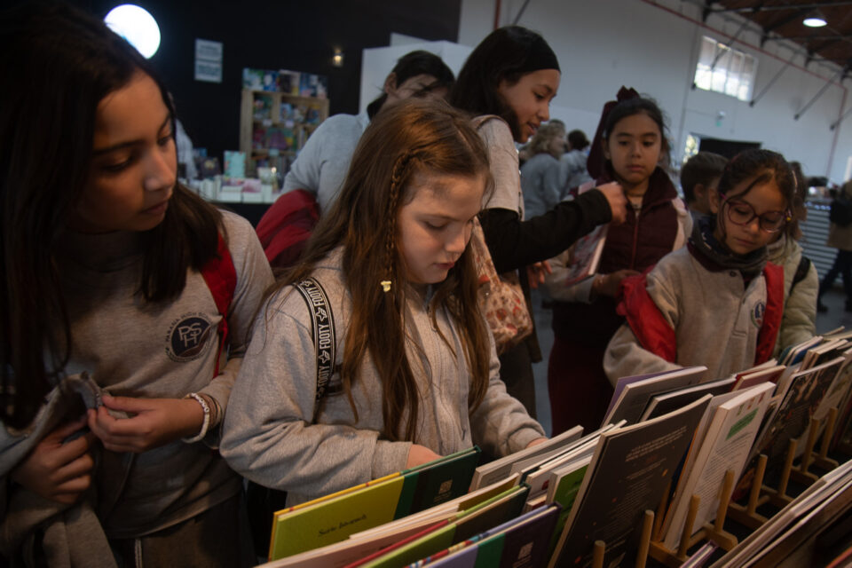 Hoy comienza la feria del libro Paraná Lee