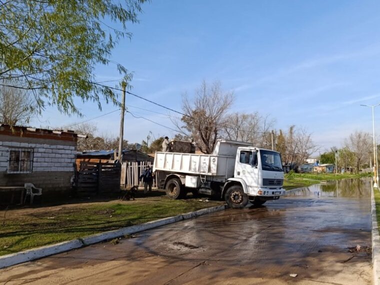Evacuaron preventivamente a seis familias en Concordia Evacuaron preventivamente a seis familias en Concordia