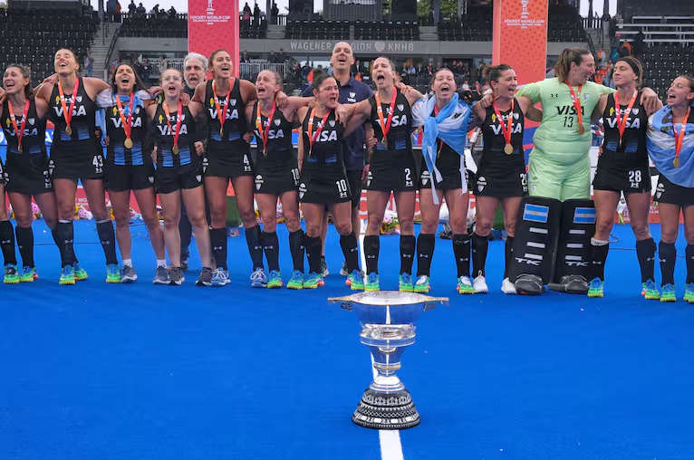 Las Leonas vencieron a Países Bajos y se consagraron campeonas mundiales por tercera vez en la historia