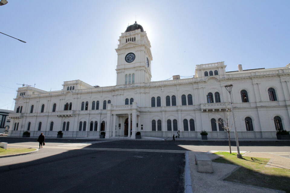 El jueves iniciará el cronograma de pagos para la administración pública provincial