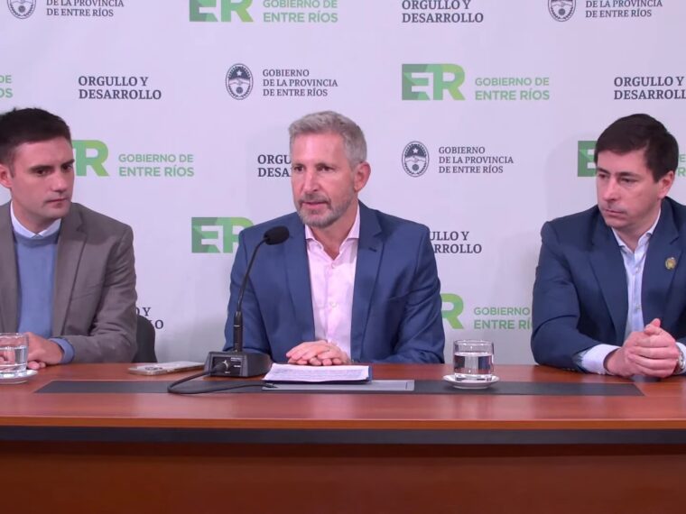 Frigerio anunció un plan para refinanciar deudas y otorgar préstamos a estatales y jubilados estatales Frigerio anunció un plan para refinanciar deudas y otorgar préstamos a estatales y jubilados estatales
