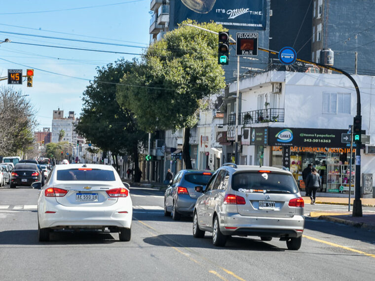 Paraná ampliará la fiscalización electrónica con 40 nuevos puntos de control Paraná ampliará la fiscalización electrónica con 40 nuevos puntos de control