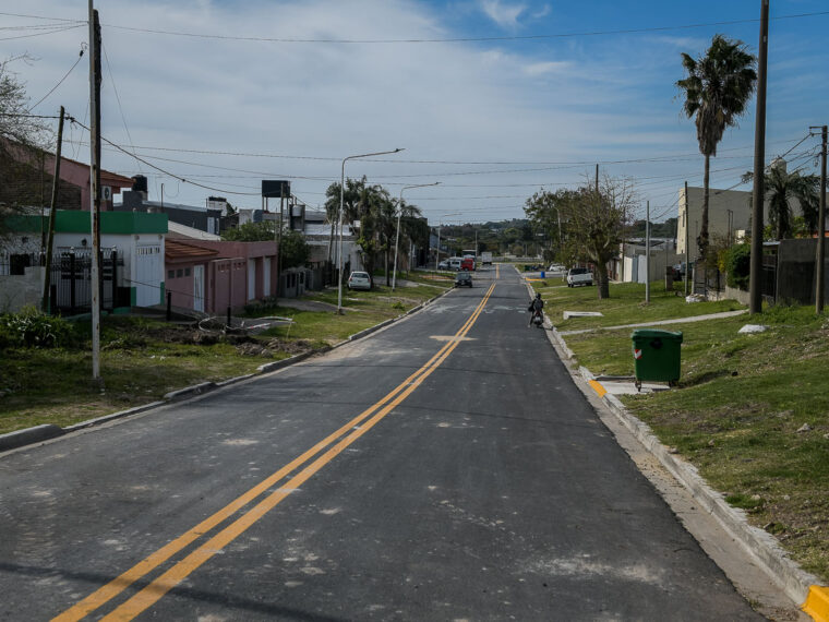 Finalizaron obras en calle Gobernador Manuel Crespo Finalizaron obras en calle Gobernador Manuel Crespo