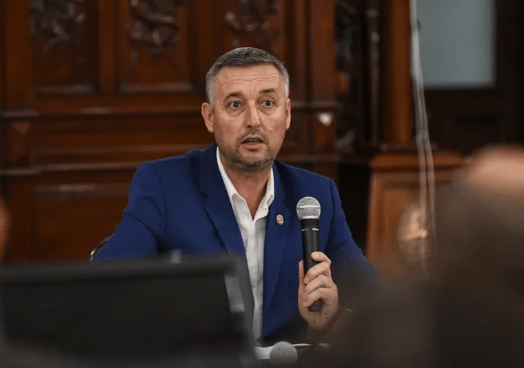 Suicidio: una palabra que no debe ser banalizada Suicidio: una palabra que no debe ser banalizada