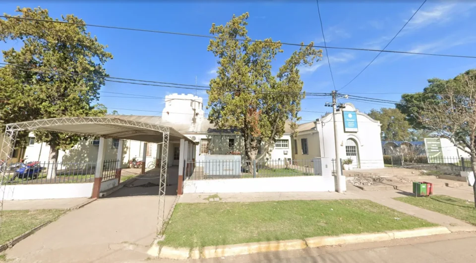 Pelea entre hermanos: uno internado y otro detenido