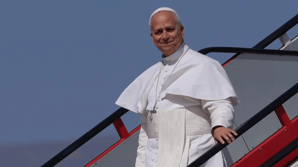 Confirman los feriados por la visita del Papa León XIV