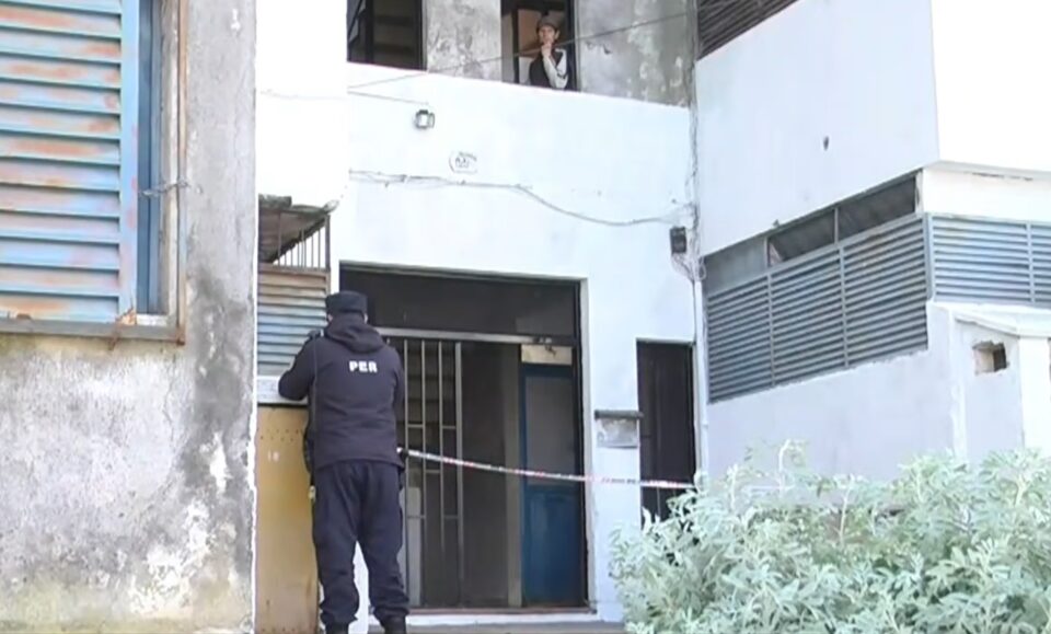 Hallaron a un hombre muerto en barrio Paraná XIV e investigan una “muerte dudosa”