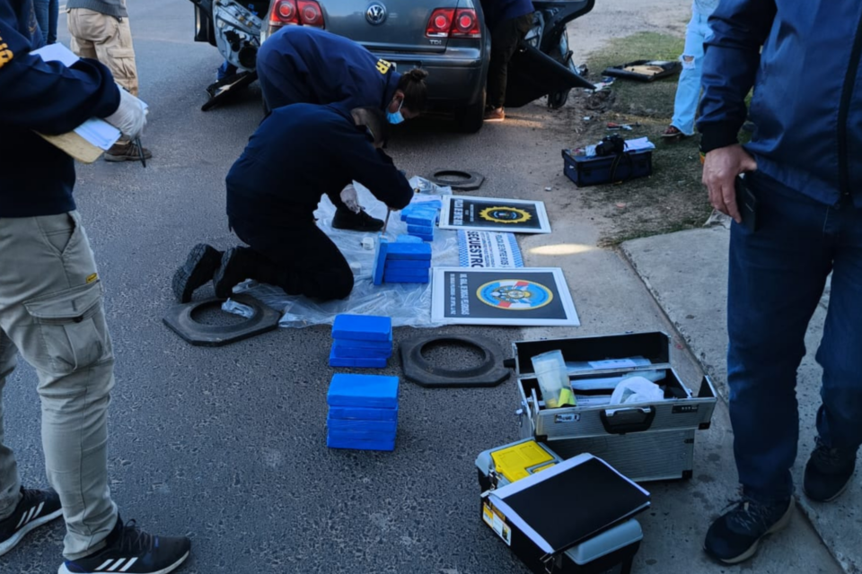 Incautaron más de 20 kilos de cocaína en el Puesto Caminero Paso Telégrafo