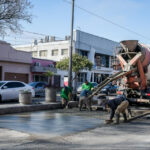 Avanzan las obras de recuperación vial con hormigón sobre avenida Ramírez