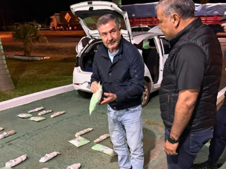 La Policía de Entre Ríos secuestró 40 kilos de cristal y pastillas de éxtasis La Policía de Entre Ríos secuestró 40 kilos de cristal y pastillas de éxtasis