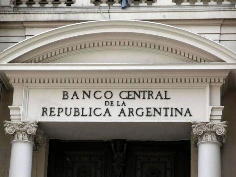 Oficializaron el feriado bancario por la visita del Papa León XIV a la Argentina Oficializaron el feriado bancario por la visita del Papa León XIV a la Argentina