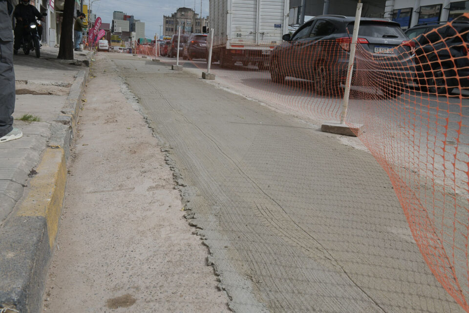 La Municipalidad avanza en trabajos sobre avenida Almafuerte