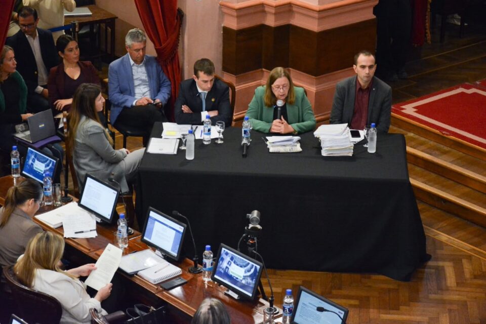 Berisso expuso en Diputados los fundamentos de la transformación del sistema de alimentación escolar