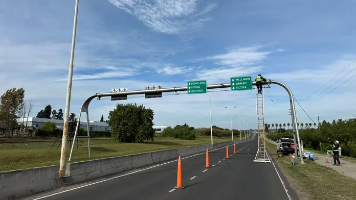 Comienzan las fotomultas en el acceso a Oro Verde