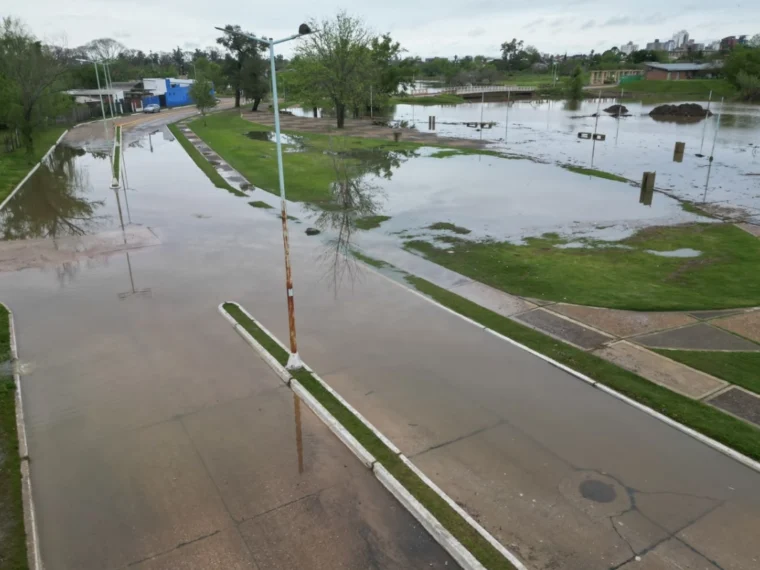 El intendente de Concordia advirtió que el río Uruguay “podría llegar a los 15 metros” El intendente de Concordia advirtió que el río Uruguay “podría llegar a los 15 metros”