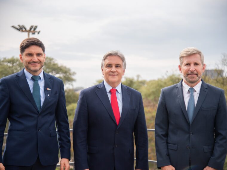 Frigerio encabezará las Jornadas de Desarrollo y Competitividad de la Región Centro en Paraná Frigerio encabezará las Jornadas de Desarrollo y Competitividad de la Región Centro en Paraná